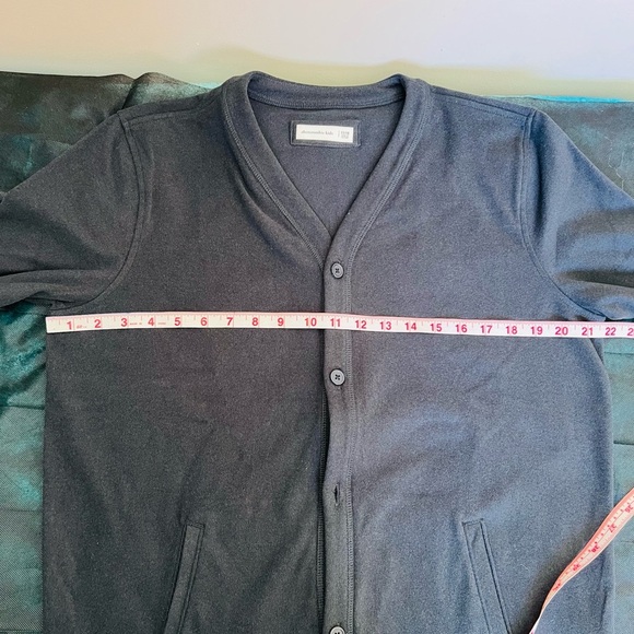 🔥Abercrombie kids Sweater🔥 - Picture 4 of 7